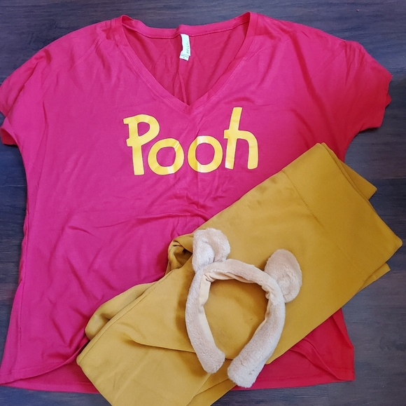 Tops - Maternity Pooh Bear Costume